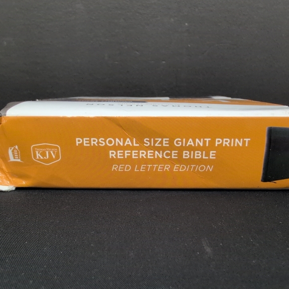 KJV Giant Print Holy Bible By Thomas Nelson - Picture 8 of 10